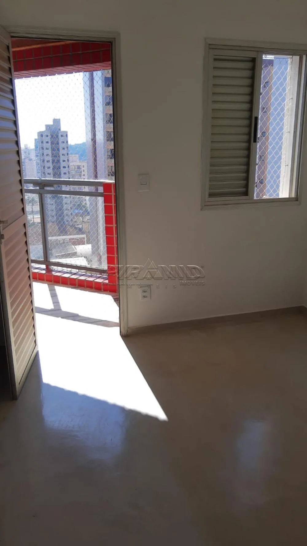Alugar Apartamento / Padr&atilde;o em Ribeir&atilde;o Preto R$ 1.200,00 - Foto 5