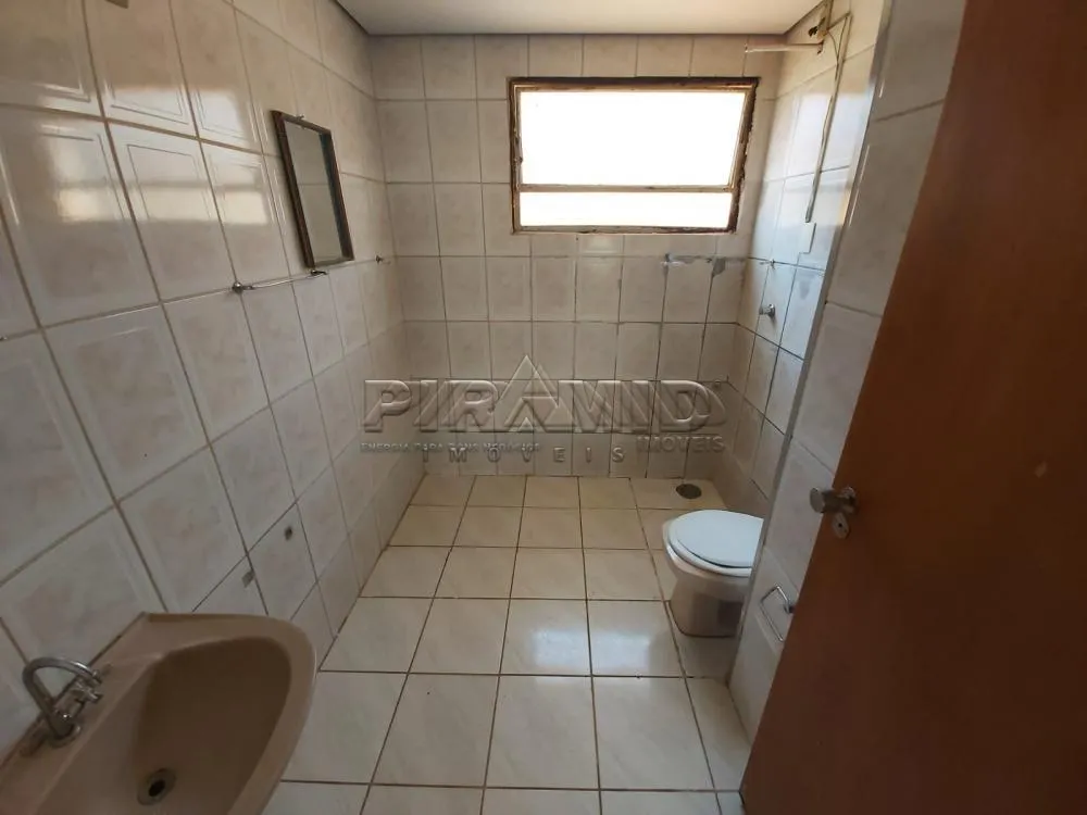 Alugar Apartamento / Padr&atilde;o em Ribeir&atilde;o Preto R$ 700,00 - Foto 3
