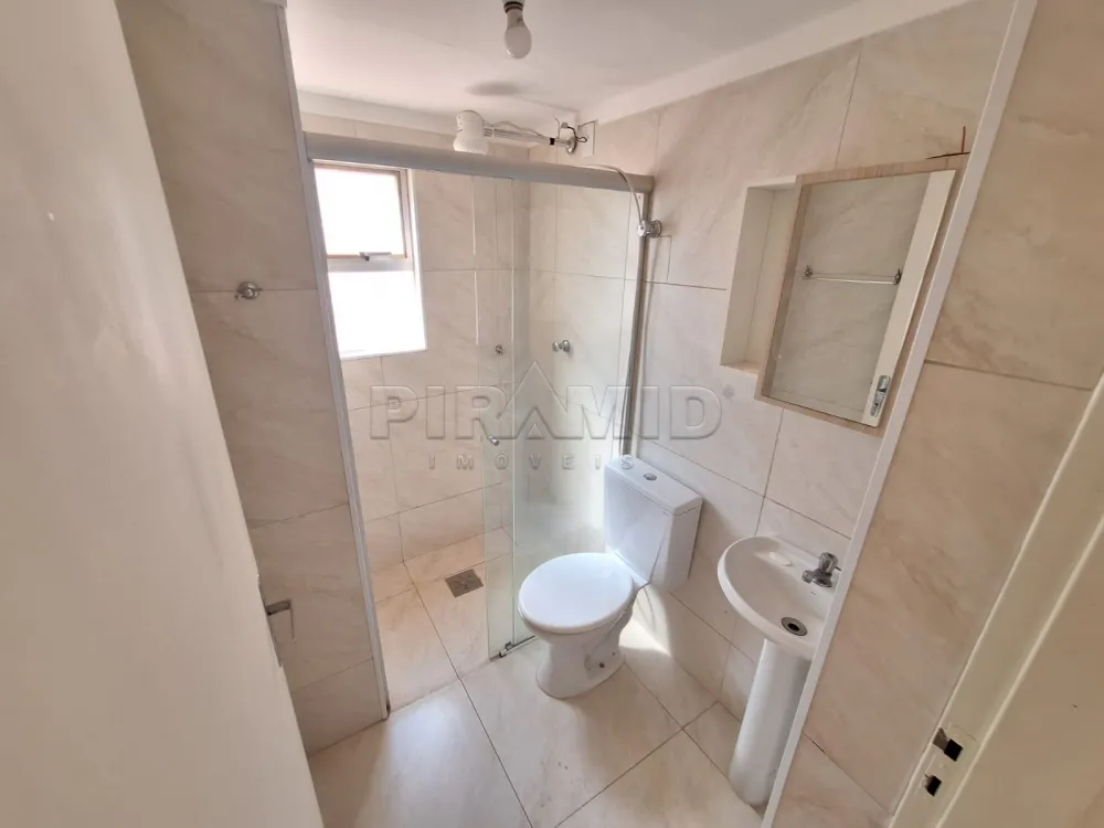 Alugar Apartamento / Padr&atilde;o em Ribeir&atilde;o Preto R$ 1.200,00 - Foto 4