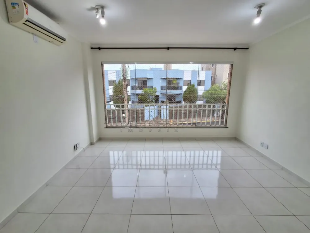 Alugar Apartamento / Padr&atilde;o em Ribeir&atilde;o Preto R$ 1.800,00 - Foto 1