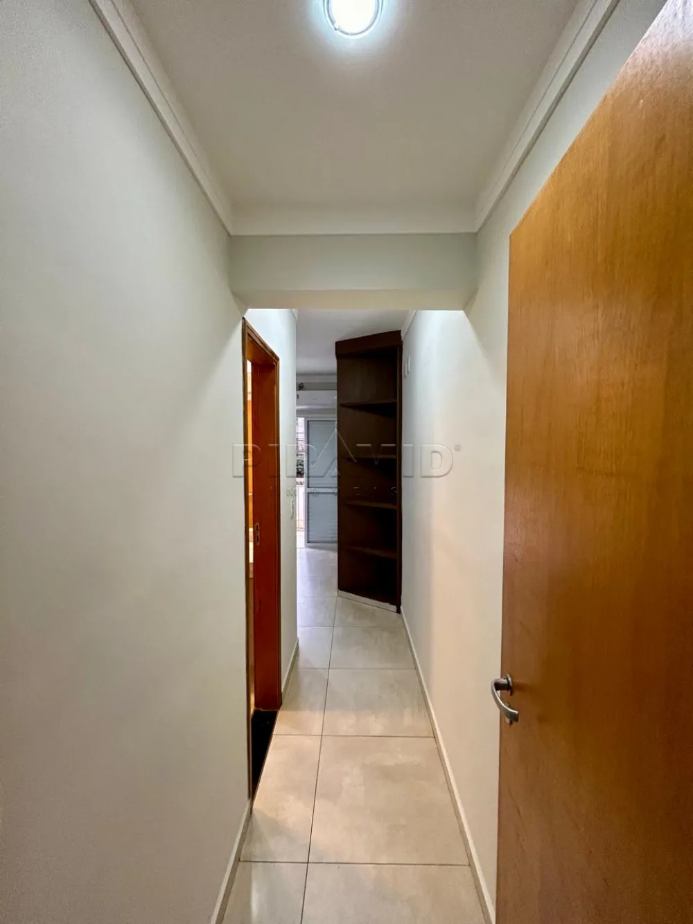 Alugar Apartamento / Padr&atilde;o em Ribeir&atilde;o Preto R$ 1.900,00 - Foto 5
