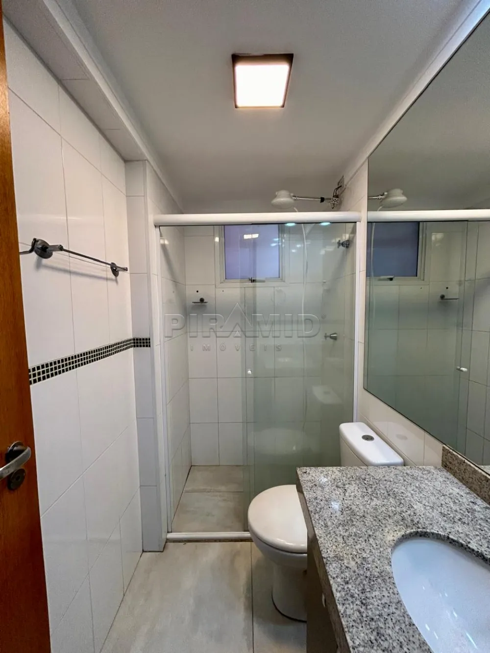 Alugar Apartamento / Padr&atilde;o em Ribeir&atilde;o Preto R$ 1.900,00 - Foto 9