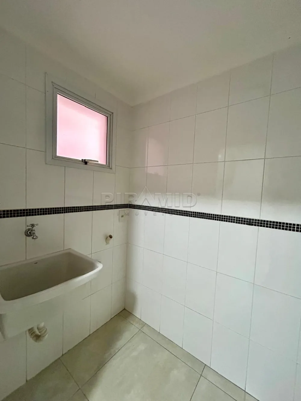 Alugar Apartamento / Padr&atilde;o em Ribeir&atilde;o Preto R$ 1.900,00 - Foto 18