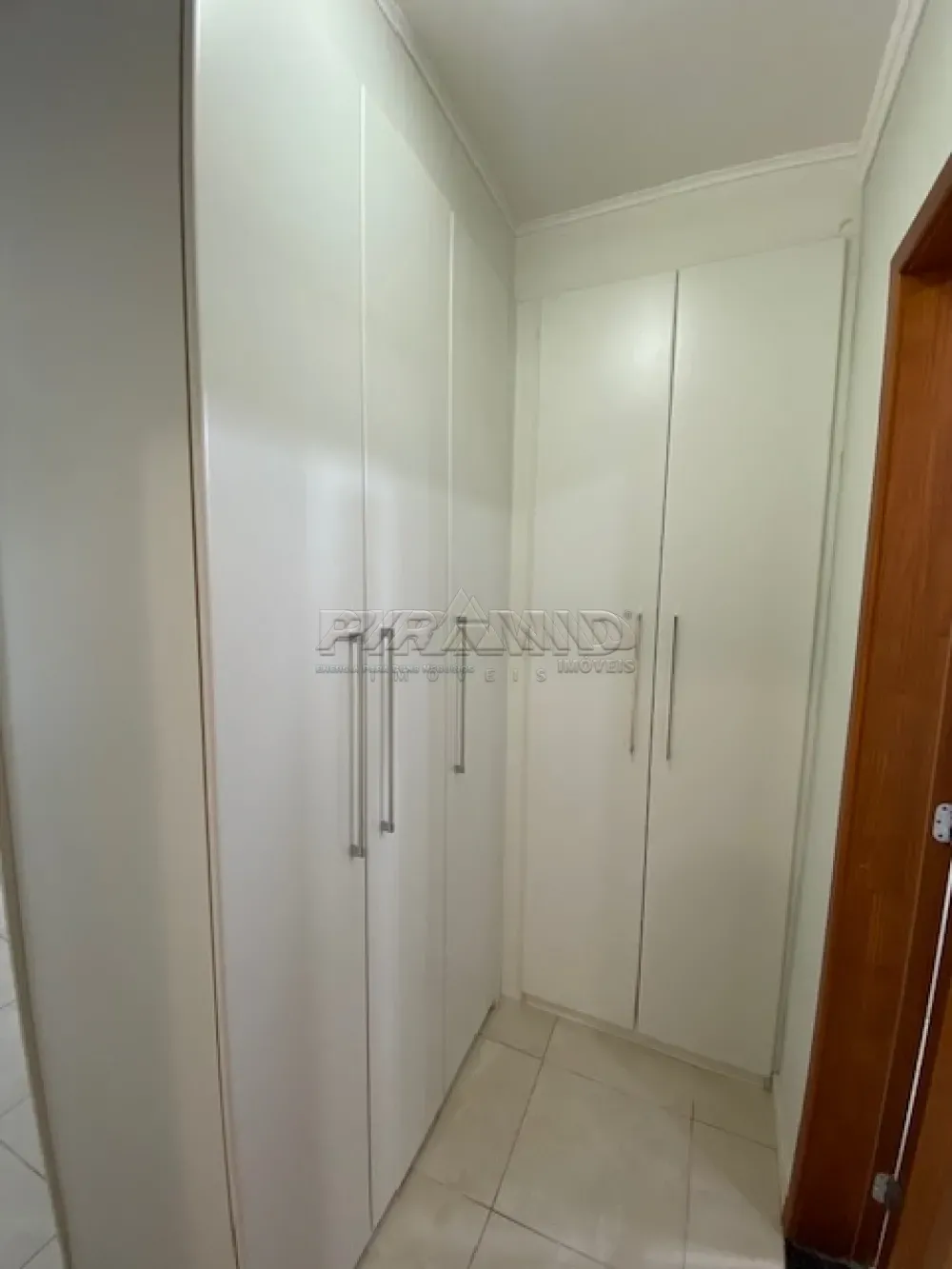 Alugar Apartamento / Padr&atilde;o em Ribeir&atilde;o Preto R$ 2.500,00 - Foto 11