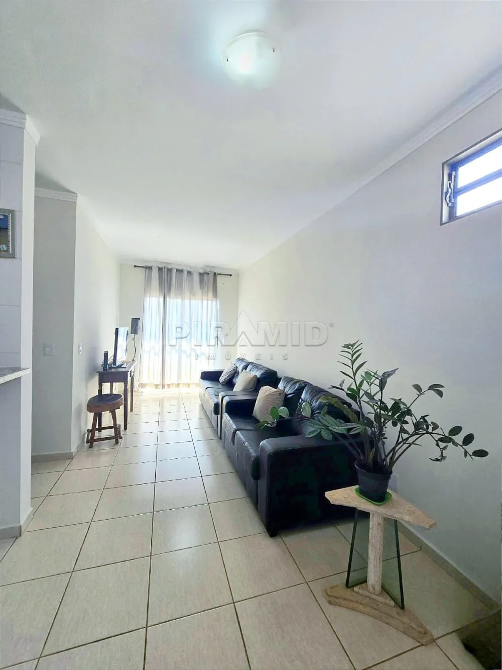 Comprar Apartamento / Padr&atilde;o em Ribeir&atilde;o Preto R$ 225.000,00 - Foto 1