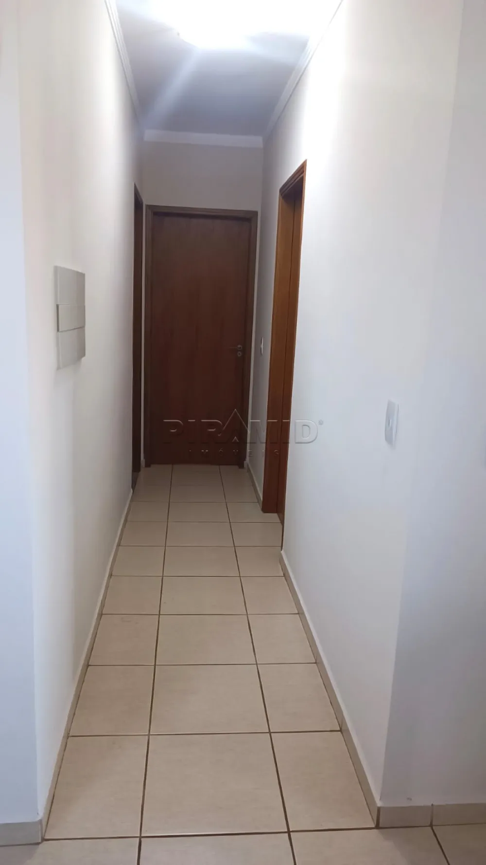 Comprar Apartamento / Padr&atilde;o em Ribeir&atilde;o Preto R$ 225.000,00 - Foto 3