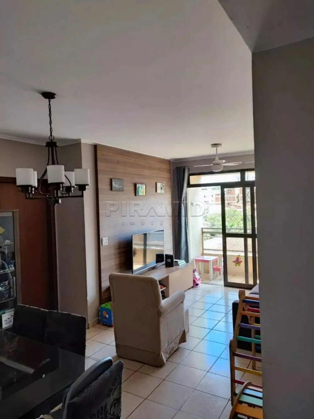Alugar Apartamento / Padr&atilde;o em Ribeir&atilde;o Preto R$ 1.300,00 - Foto 1