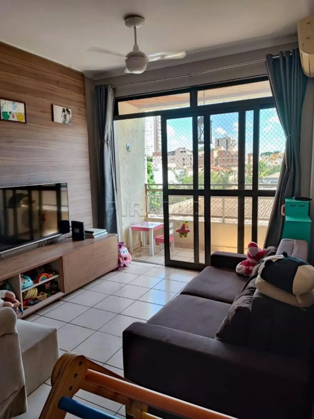 Alugar Apartamento / Padr&atilde;o em Ribeir&atilde;o Preto R$ 1.300,00 - Foto 2