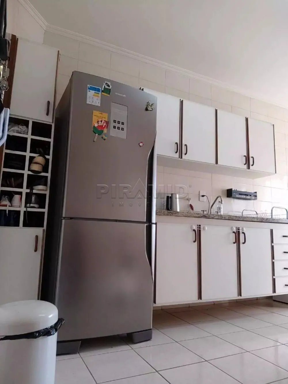 Alugar Apartamento / Padr&atilde;o em Ribeir&atilde;o Preto R$ 1.300,00 - Foto 5