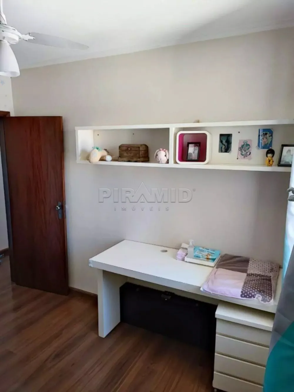 Alugar Apartamento / Padr&atilde;o em Ribeir&atilde;o Preto R$ 1.300,00 - Foto 17
