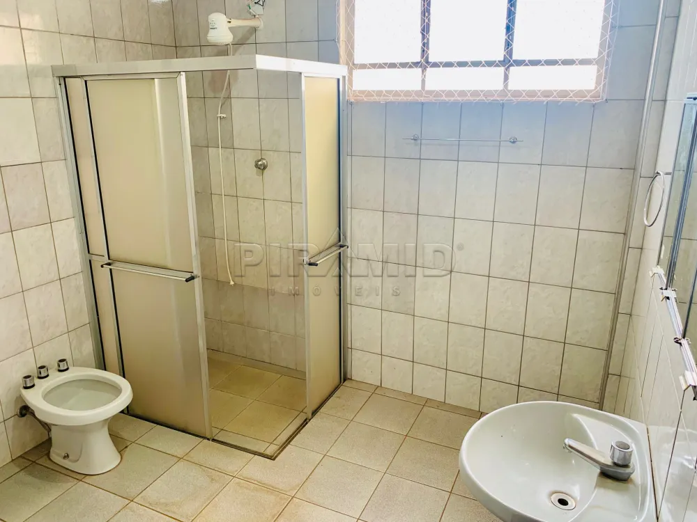 Alugar Apartamento / Padr&atilde;o em Ribeir&atilde;o Preto R$ 1.300,00 - Foto 11