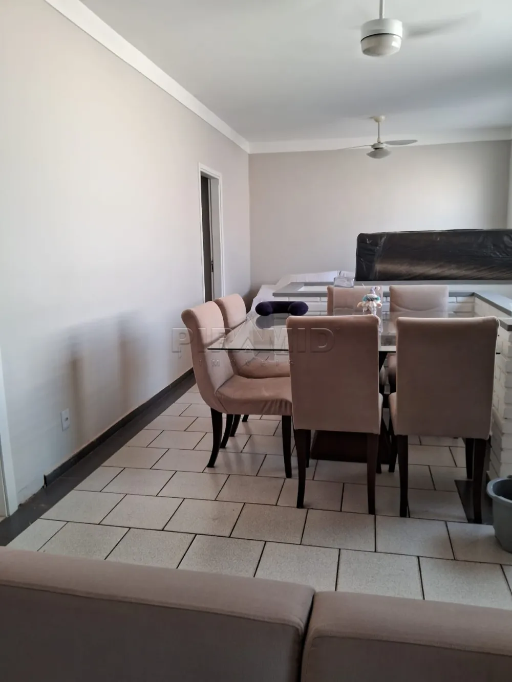 Alugar Casa / Padr&atilde;o em Ribeir&atilde;o Preto R$ 1.500,00 - Foto 9