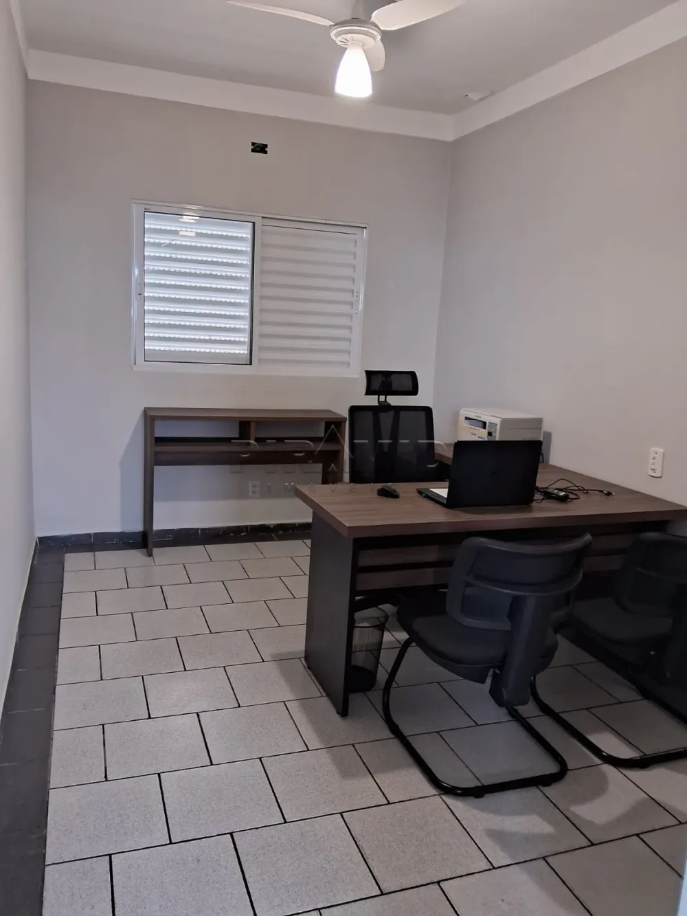 Alugar Casa / Padr&atilde;o em Ribeir&atilde;o Preto R$ 1.500,00 - Foto 15