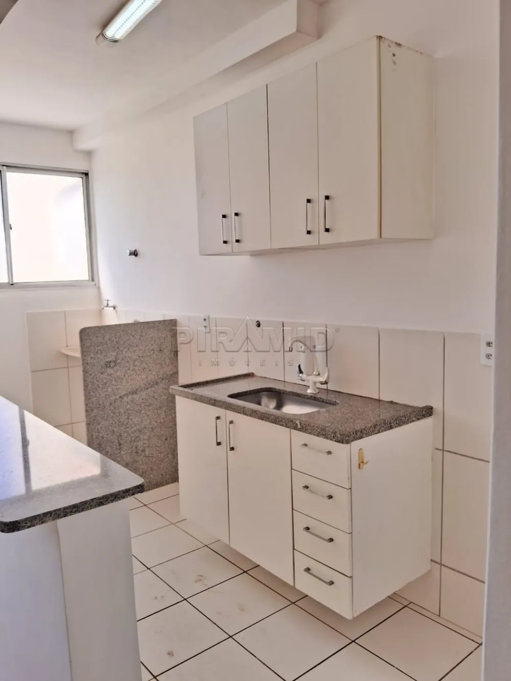 Alugar Apartamento / Padr&atilde;o em Ribeir&atilde;o Preto R$ 1.200,00 - Foto 10