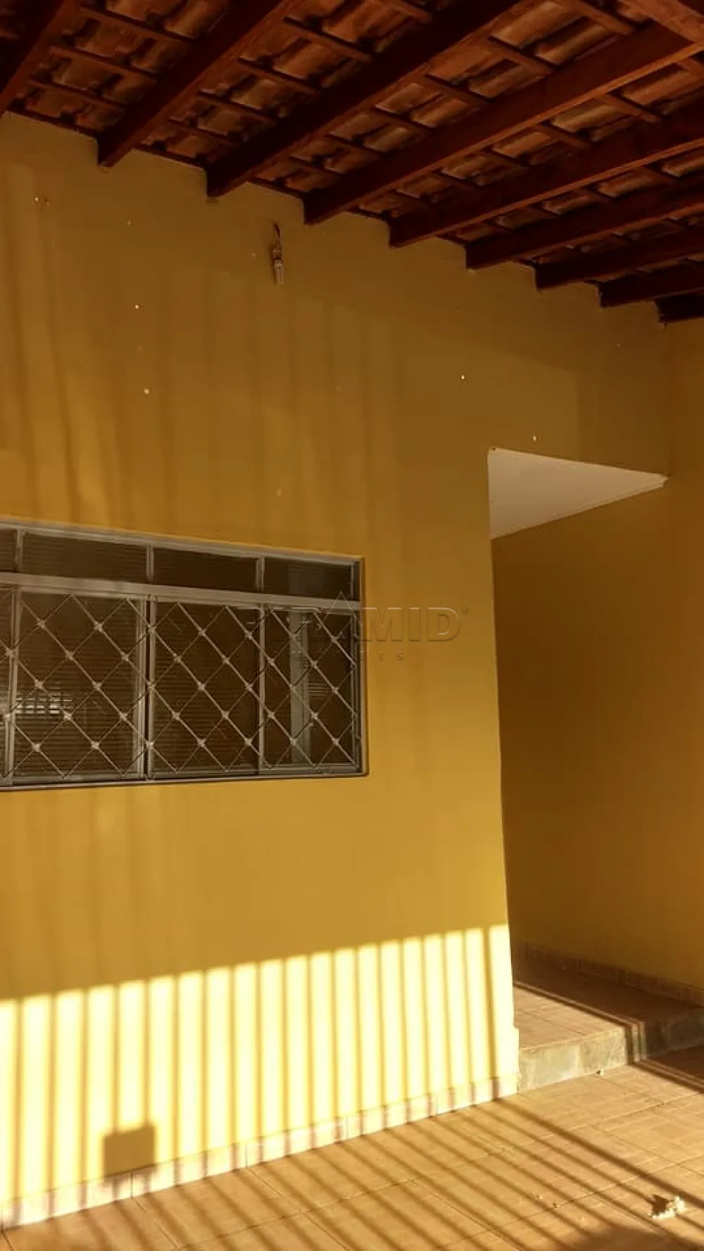 Alugar Casa / Padr&atilde;o em Ribeir&atilde;o Preto R$ 900,00 - Foto 1