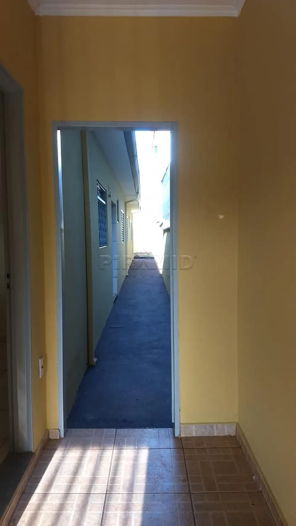 Alugar Casa / Padr&atilde;o em Ribeir&atilde;o Preto R$ 900,00 - Foto 13