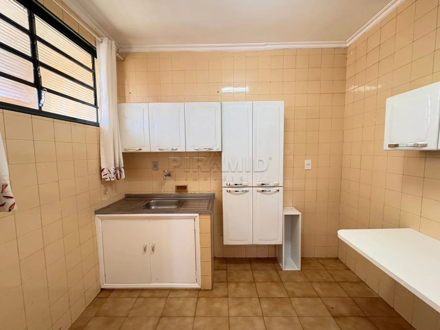 Alugar Apartamento / Padr&atilde;o em Ribeir&atilde;o Preto R$ 1.500,00 - Foto 6
