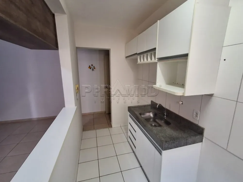 Alugar Apartamento / Padr&atilde;o em Ribeir&atilde;o Preto R$ 1.200,00 - Foto 13