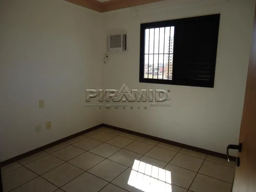 Alugar Apartamento / Padr&atilde;o em Ribeir&atilde;o Preto R$ 1.200,00 - Foto 5