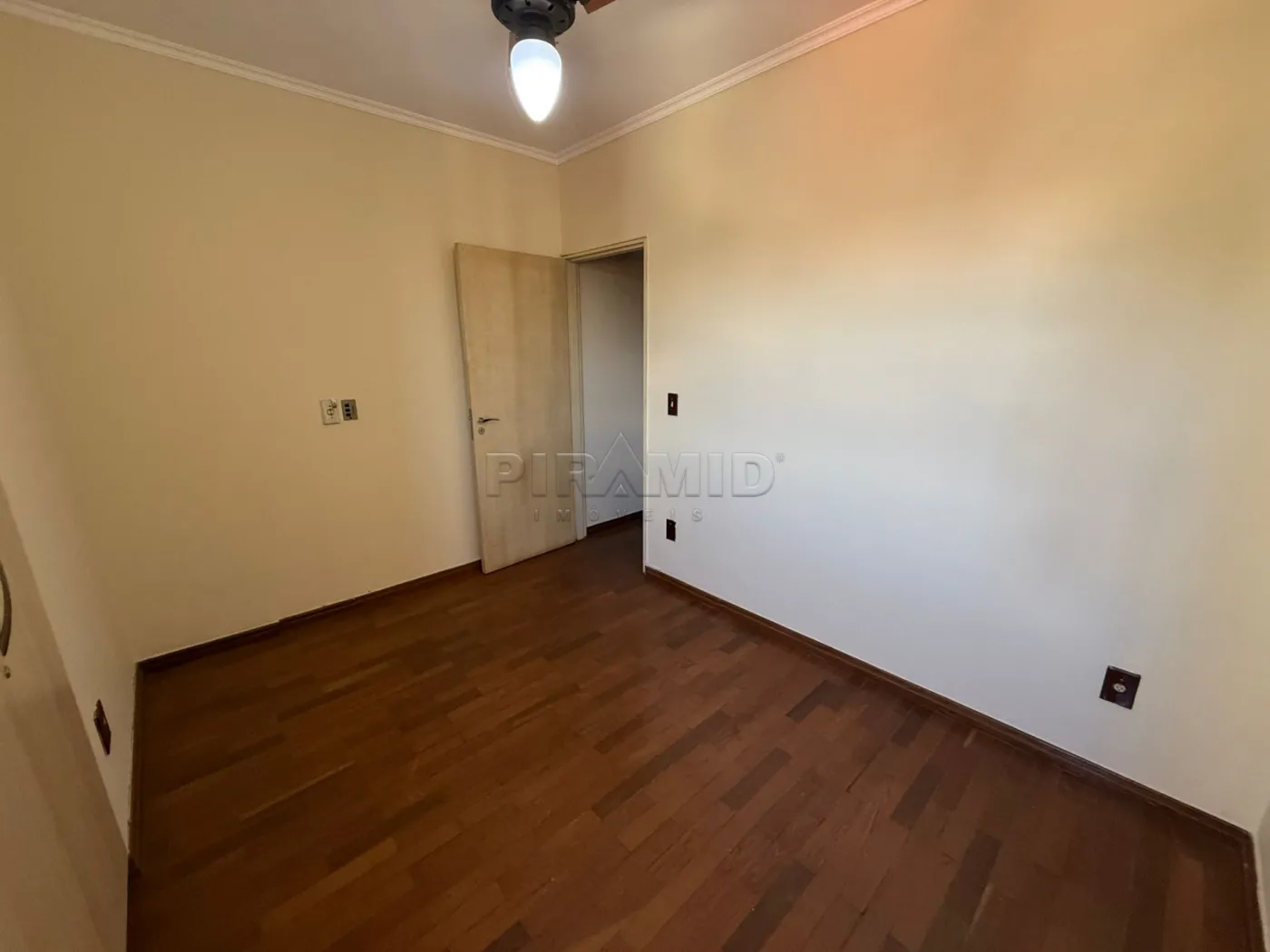 Alugar Apartamento / Padr&atilde;o em Ribeir&atilde;o Preto R$ 2.500,00 - Foto 14