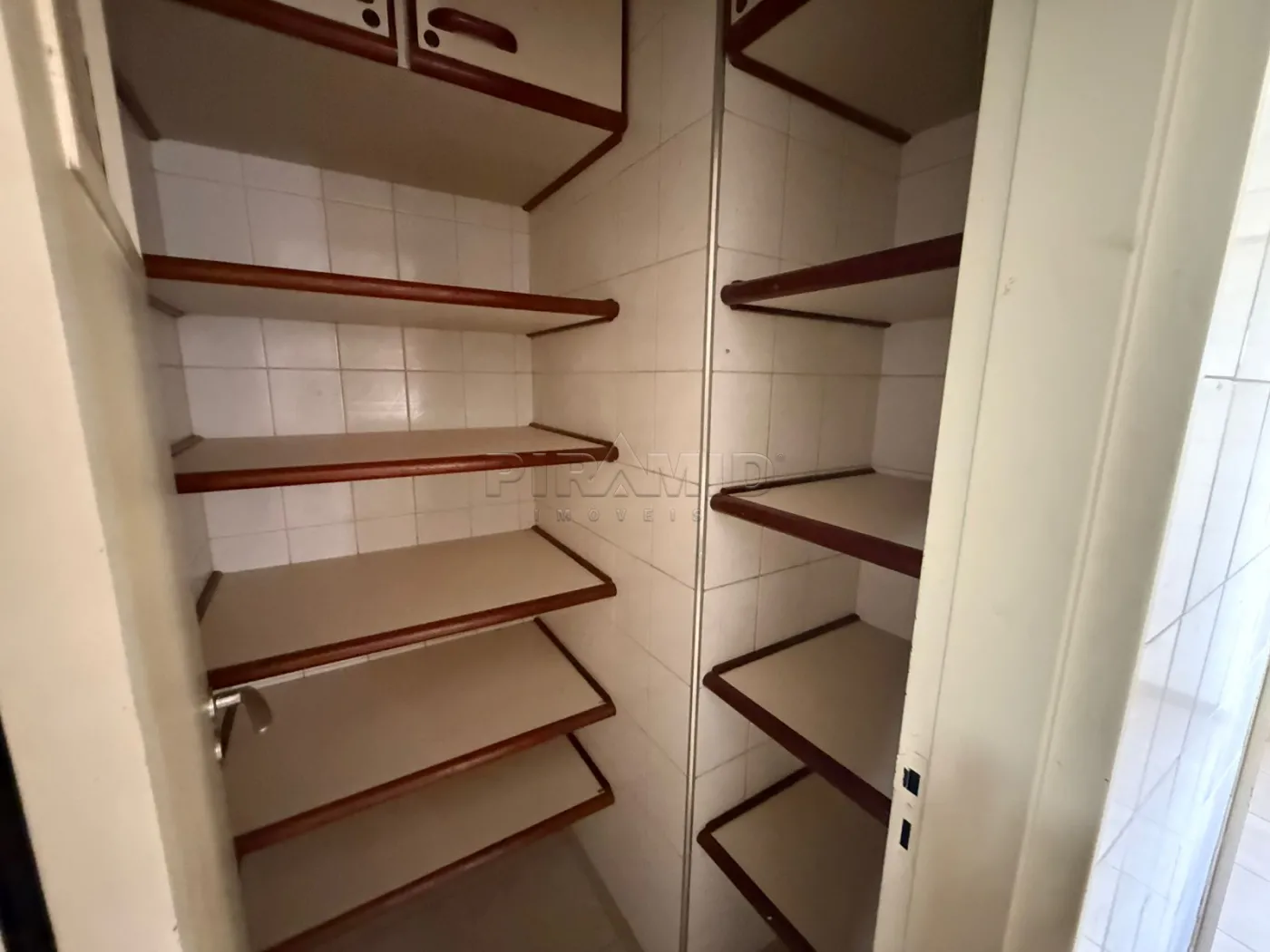 Alugar Apartamento / Padr&atilde;o em Ribeir&atilde;o Preto R$ 2.500,00 - Foto 21