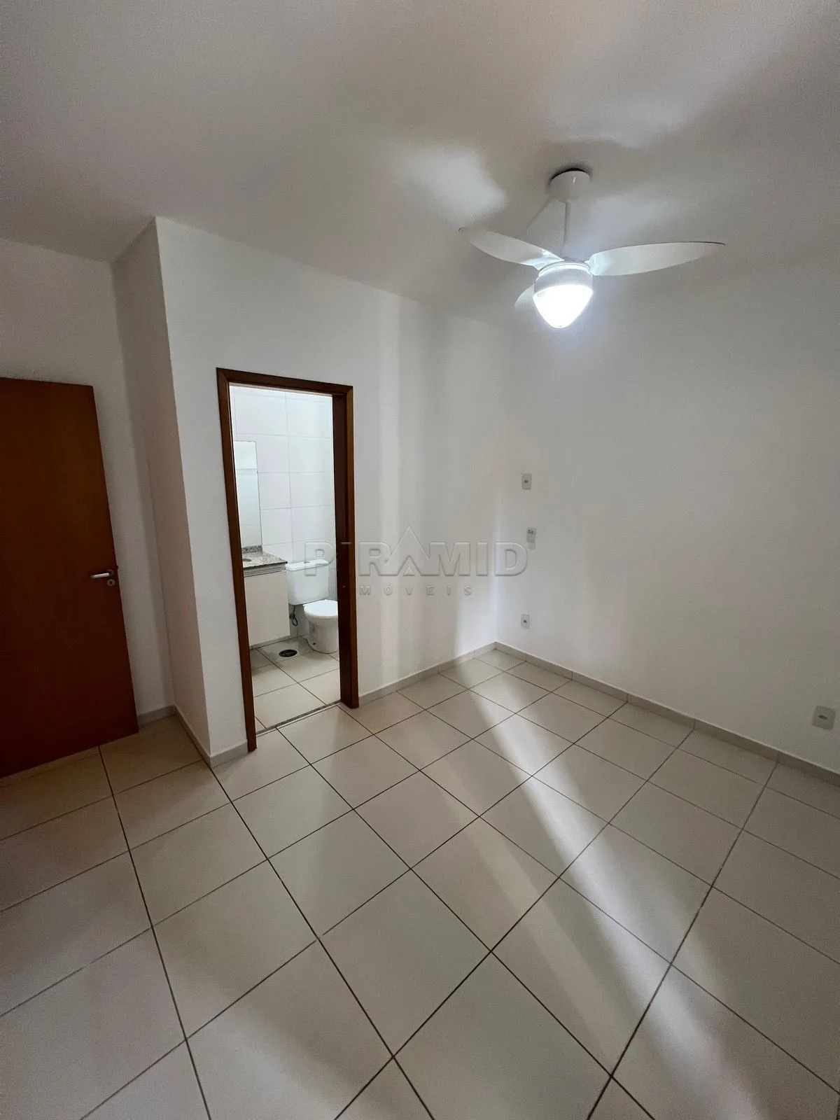 Alugar Apartamento / Padr&atilde;o em Ribeir&atilde;o Preto R$ 1.400,00 - Foto 6