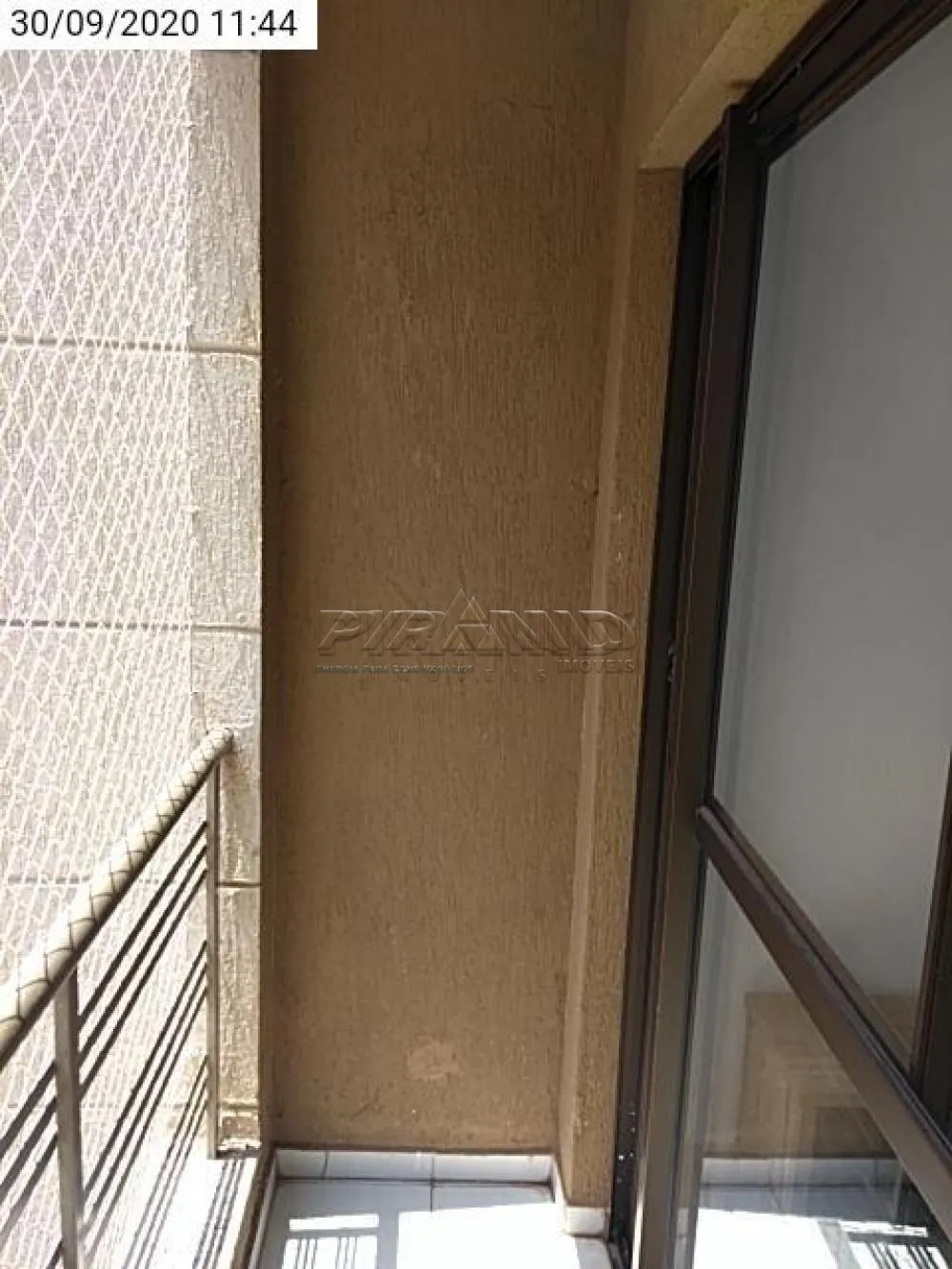 Alugar Apartamento / Padr&atilde;o em Ribeir&atilde;o Preto R$ 750,00 - Foto 4