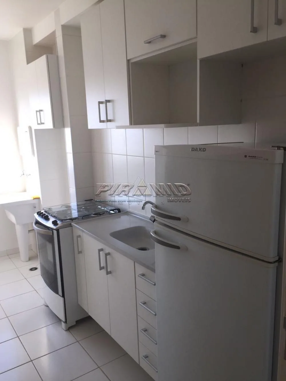 Alugar Apartamento / Padr&atilde;o em Ribeir&atilde;o Preto R$ 1.750,00 - Foto 5