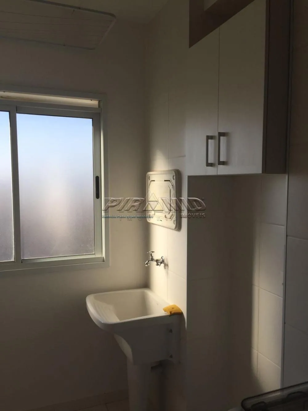 Alugar Apartamento / Padr&atilde;o em Ribeir&atilde;o Preto R$ 1.750,00 - Foto 6