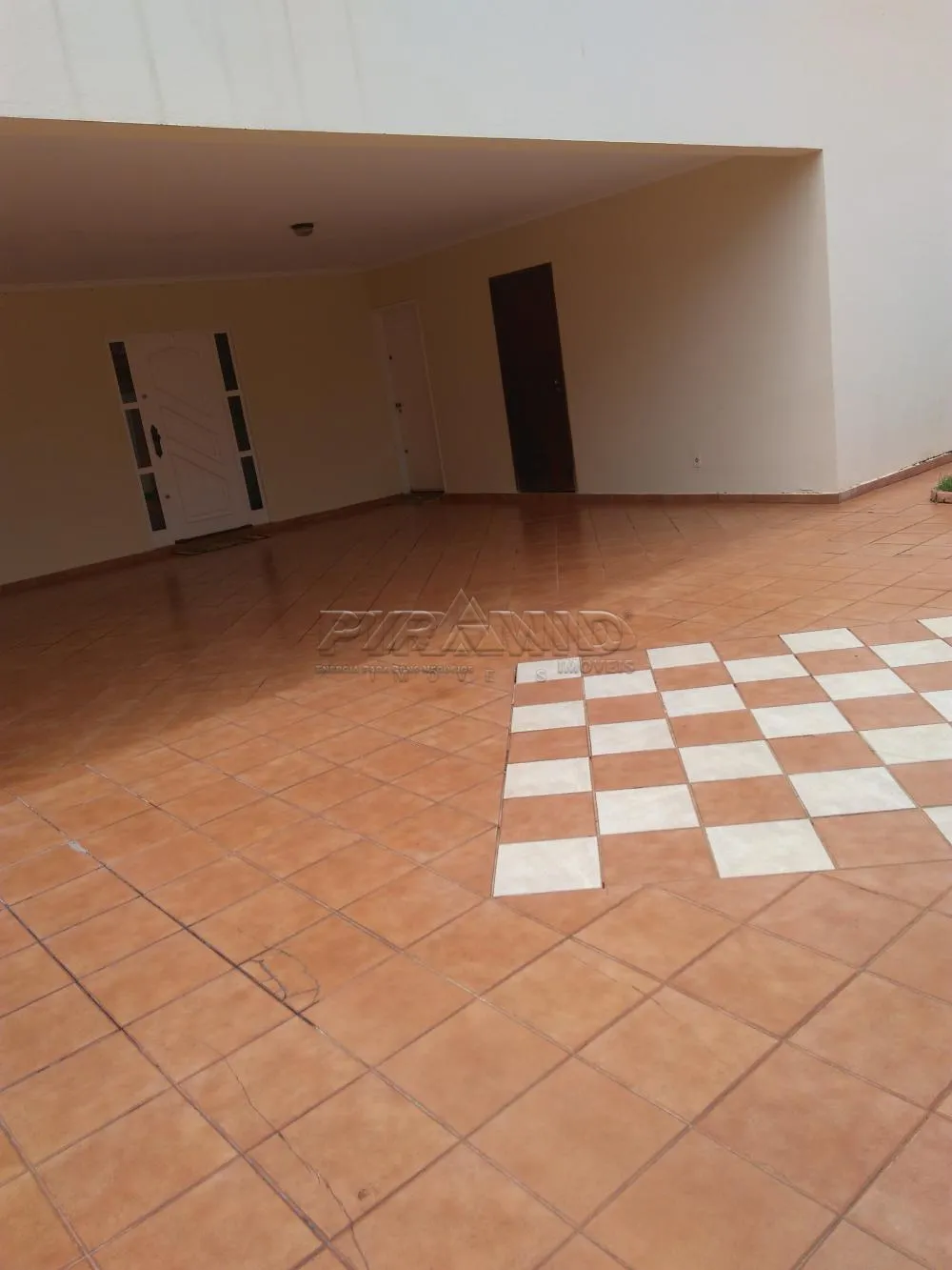 Alugar Casa / Padr&atilde;o em Ribeir&atilde;o Preto R$ 8.000,00 - Foto 4