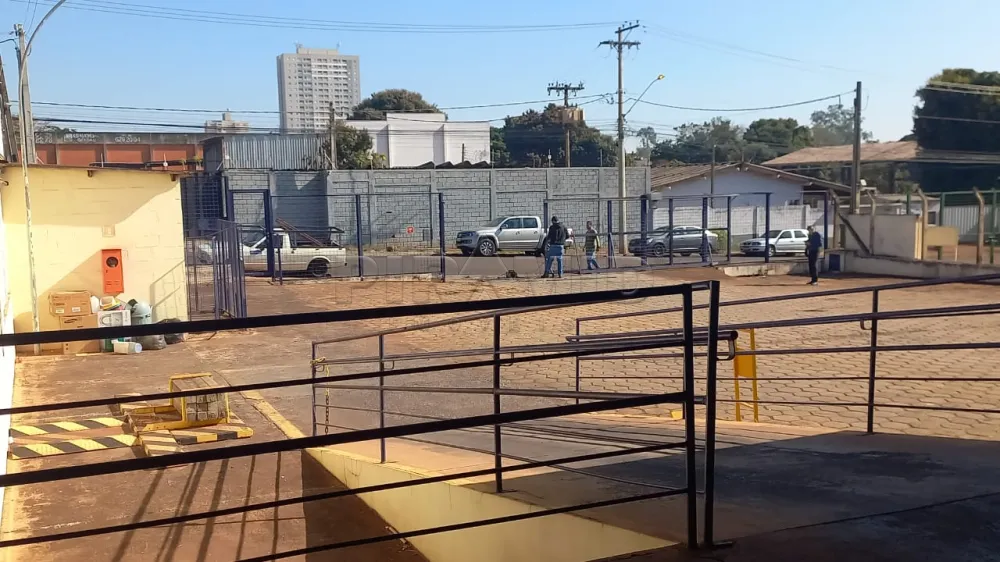 Alugar Comercial / Galp&atilde;o  Barrac&atilde;o em Ribeir&atilde;o Preto R$ 35.000,00 - Foto 6