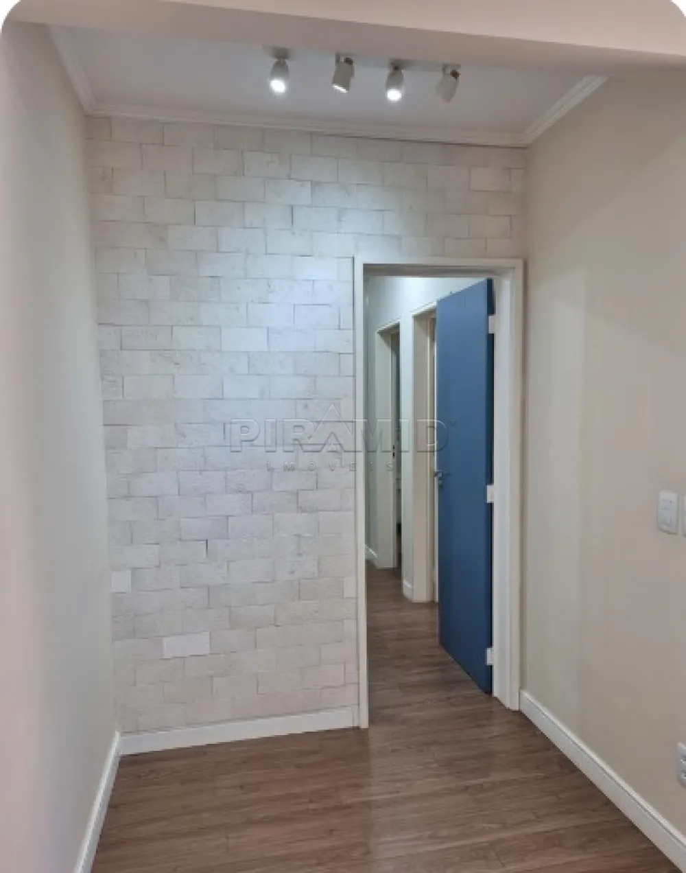 Alugar Apartamento / Padr&atilde;o em Ribeir&atilde;o Preto R$ 1.200,00 - Foto 3