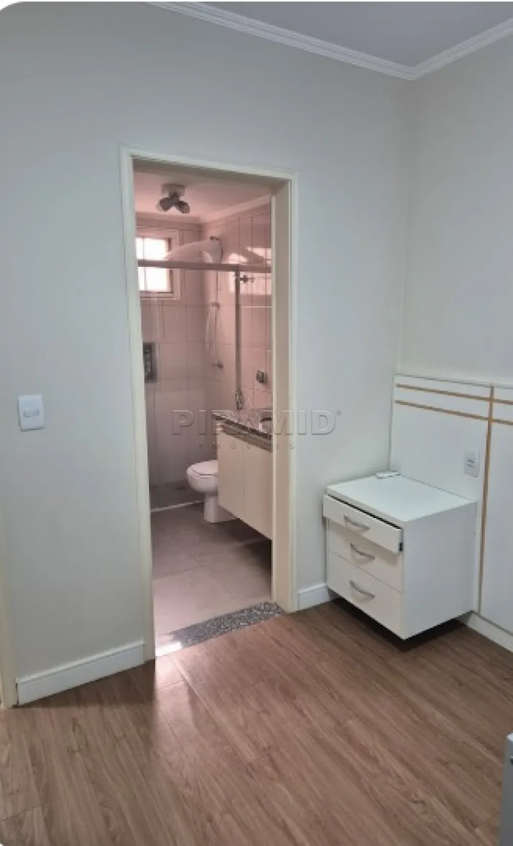 Alugar Apartamento / Padr&atilde;o em Ribeir&atilde;o Preto R$ 1.200,00 - Foto 10