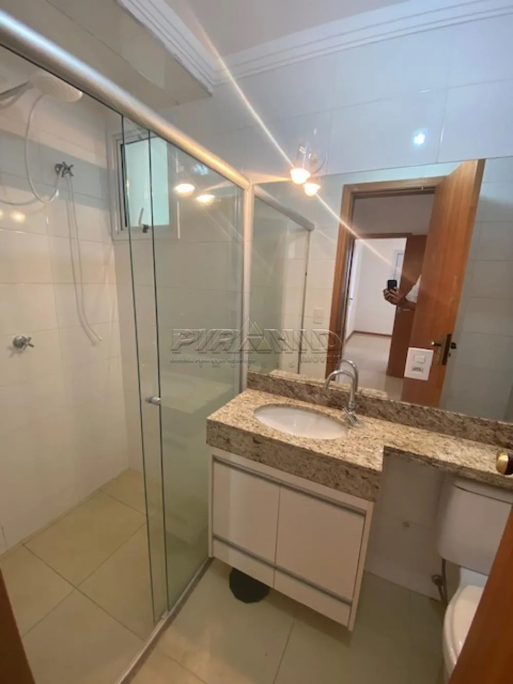 Alugar Apartamento / Padr&atilde;o em Ribeir&atilde;o Preto R$ 3.580,00 - Foto 15