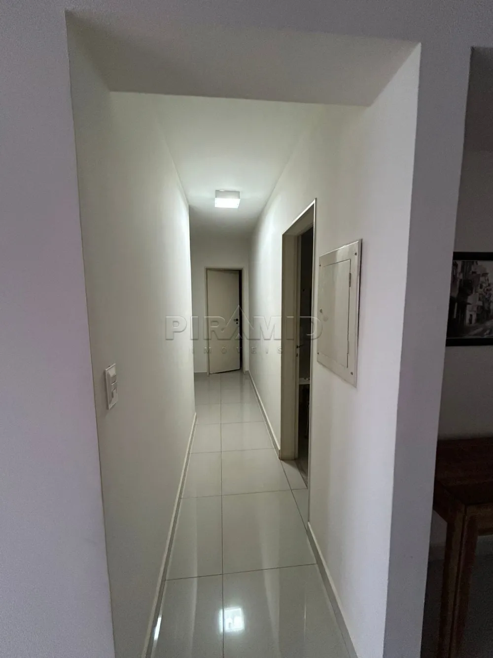Alugar Apartamento / Padr&atilde;o em Ribeir&atilde;o Preto R$ 2.200,00 - Foto 5