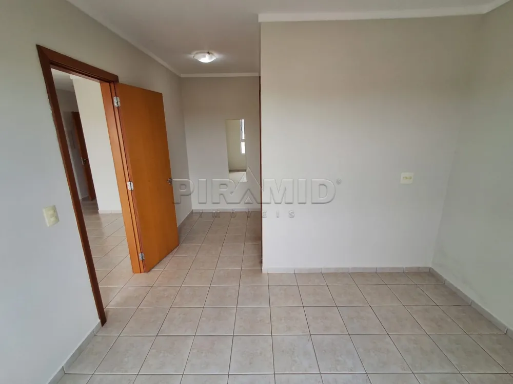 Alugar Apartamento / Padr&atilde;o em Ribeir&atilde;o Preto R$ 1.100,00 - Foto 5