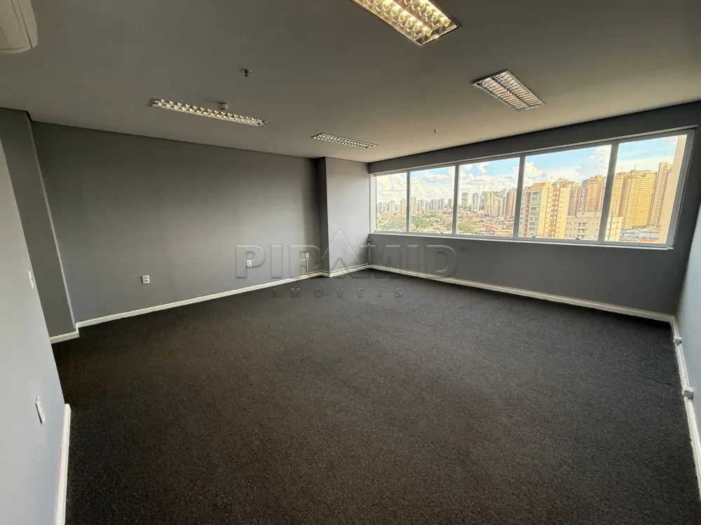 Alugar Comercial / Sala em Ribeir&atilde;o Preto R$ 2.500,00 - Foto 1