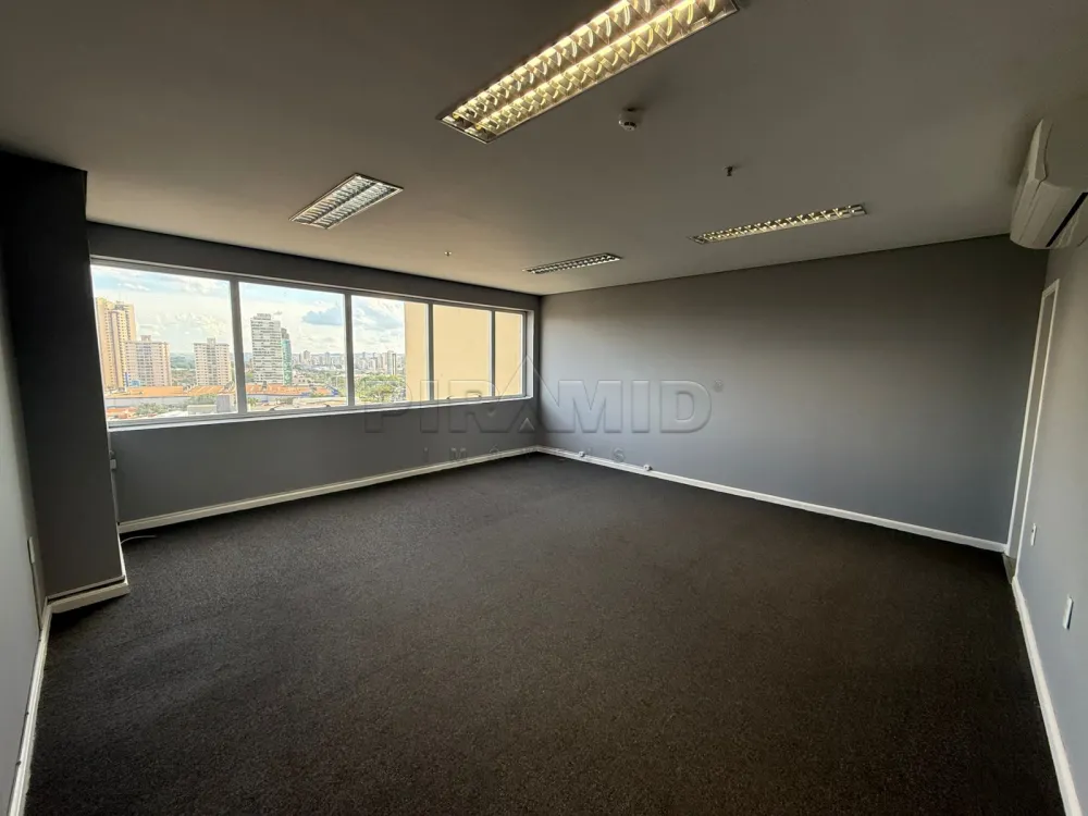 Alugar Comercial / Sala em Ribeir&atilde;o Preto R$ 2.500,00 - Foto 3