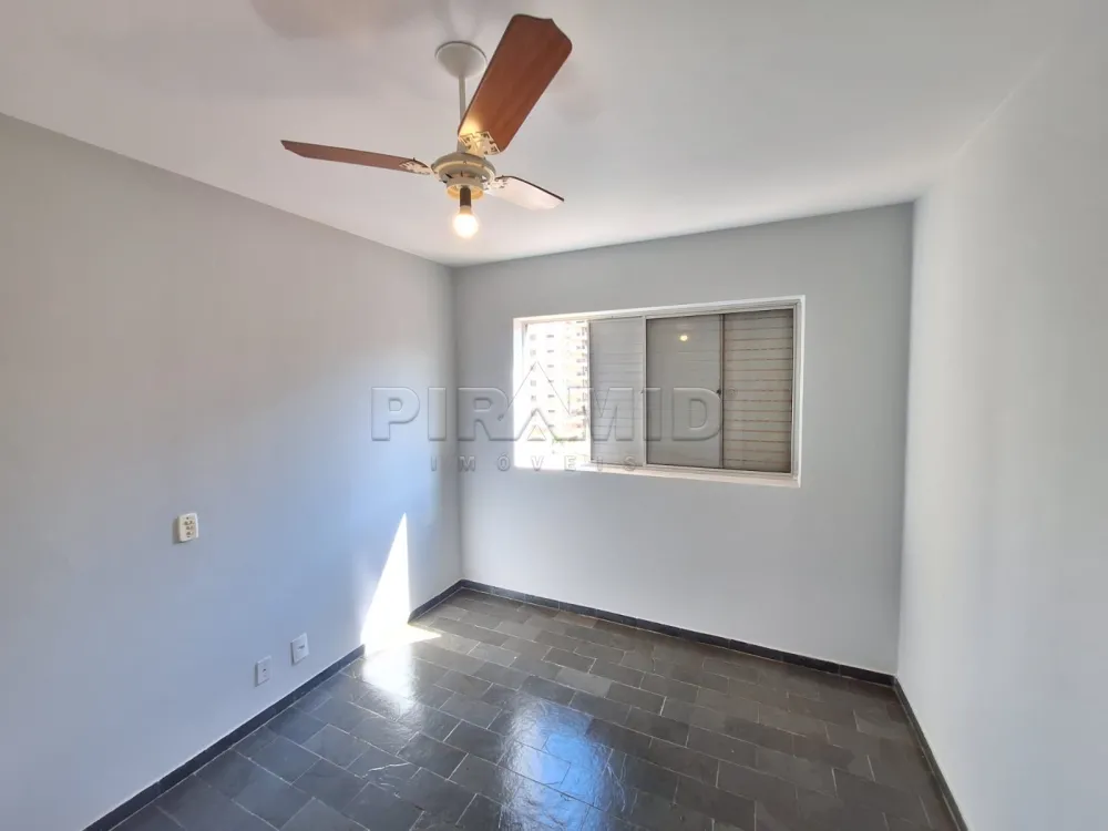 Alugar Apartamento / Padr&atilde;o em Ribeir&atilde;o Preto R$ 1.150,00 - Foto 5