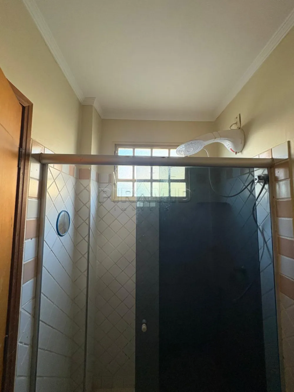 Alugar Apartamento / Padr&atilde;o em Ribeir&atilde;o Preto R$ 1.300,00 - Foto 7