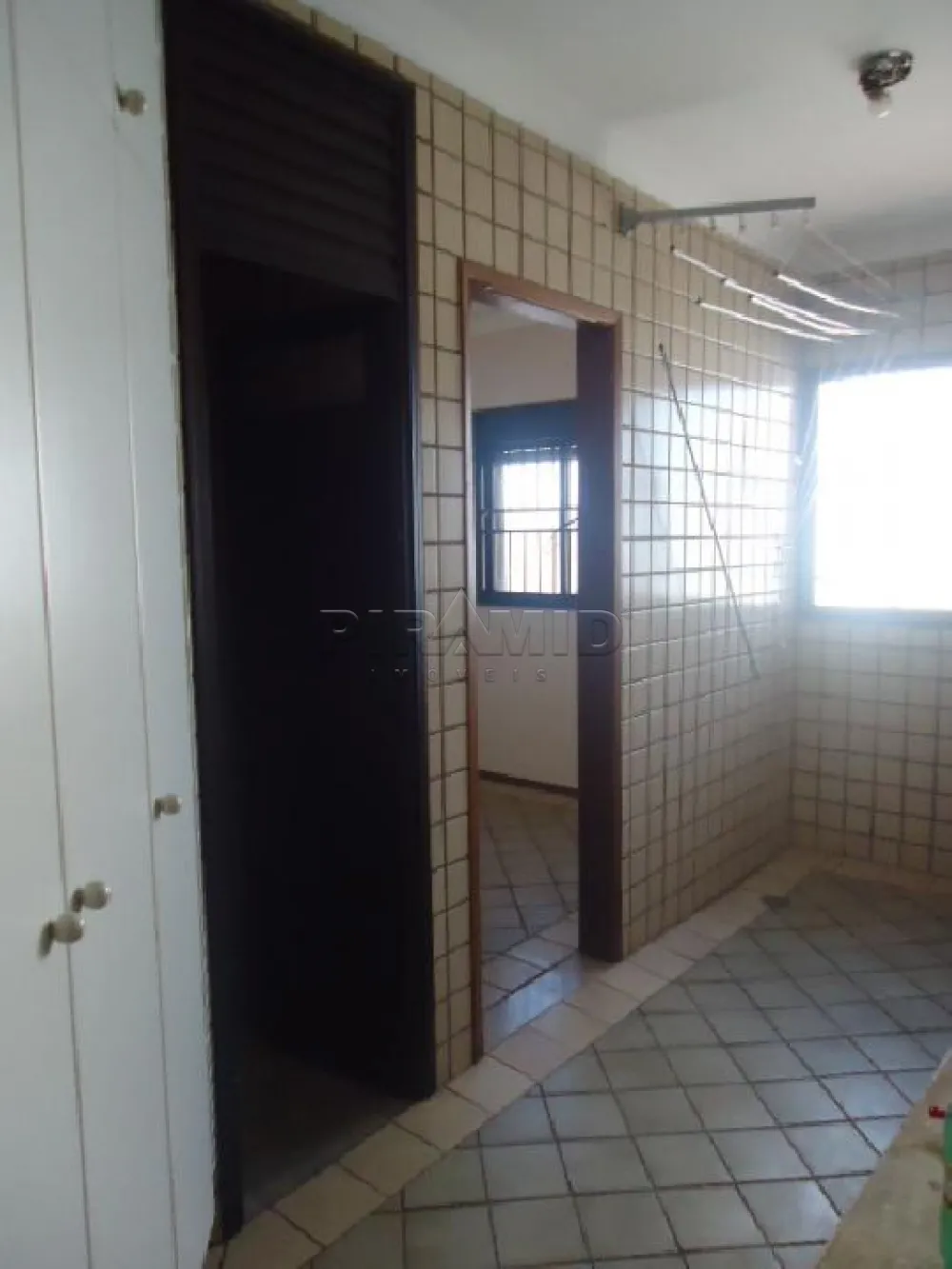 Alugar Apartamento / Padr&atilde;o em Ribeir&atilde;o Preto R$ 1.800,00 - Foto 23