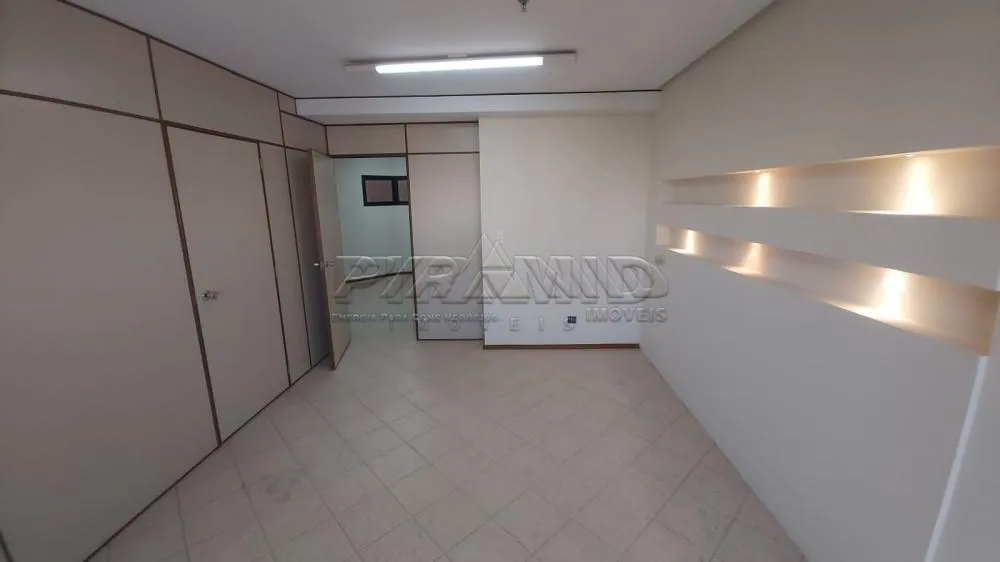 Alugar Comercial / Sala em Ribeir&atilde;o Preto R$ 1.100,00 - Foto 3