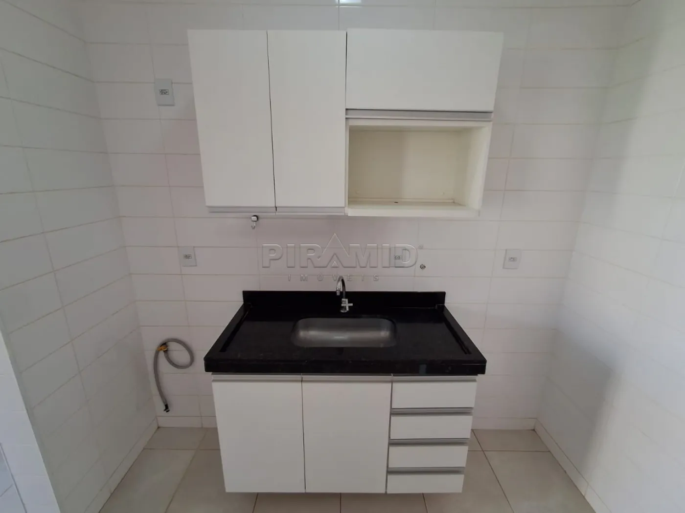 Alugar Apartamento / Padr&atilde;o em Ribeir&atilde;o Preto R$ 1.900,00 - Foto 8