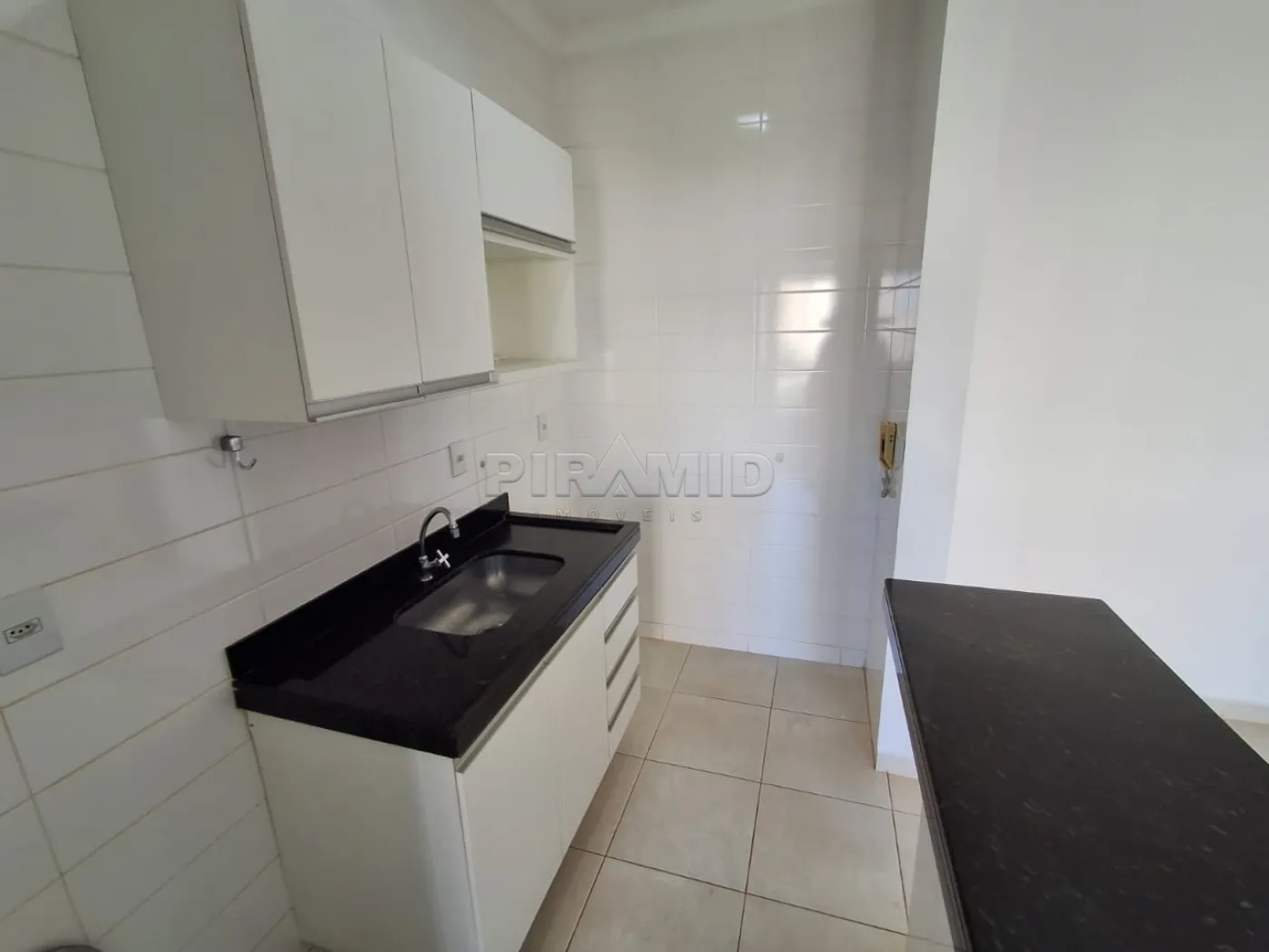 Alugar Apartamento / Padr&atilde;o em Ribeir&atilde;o Preto R$ 1.900,00 - Foto 10