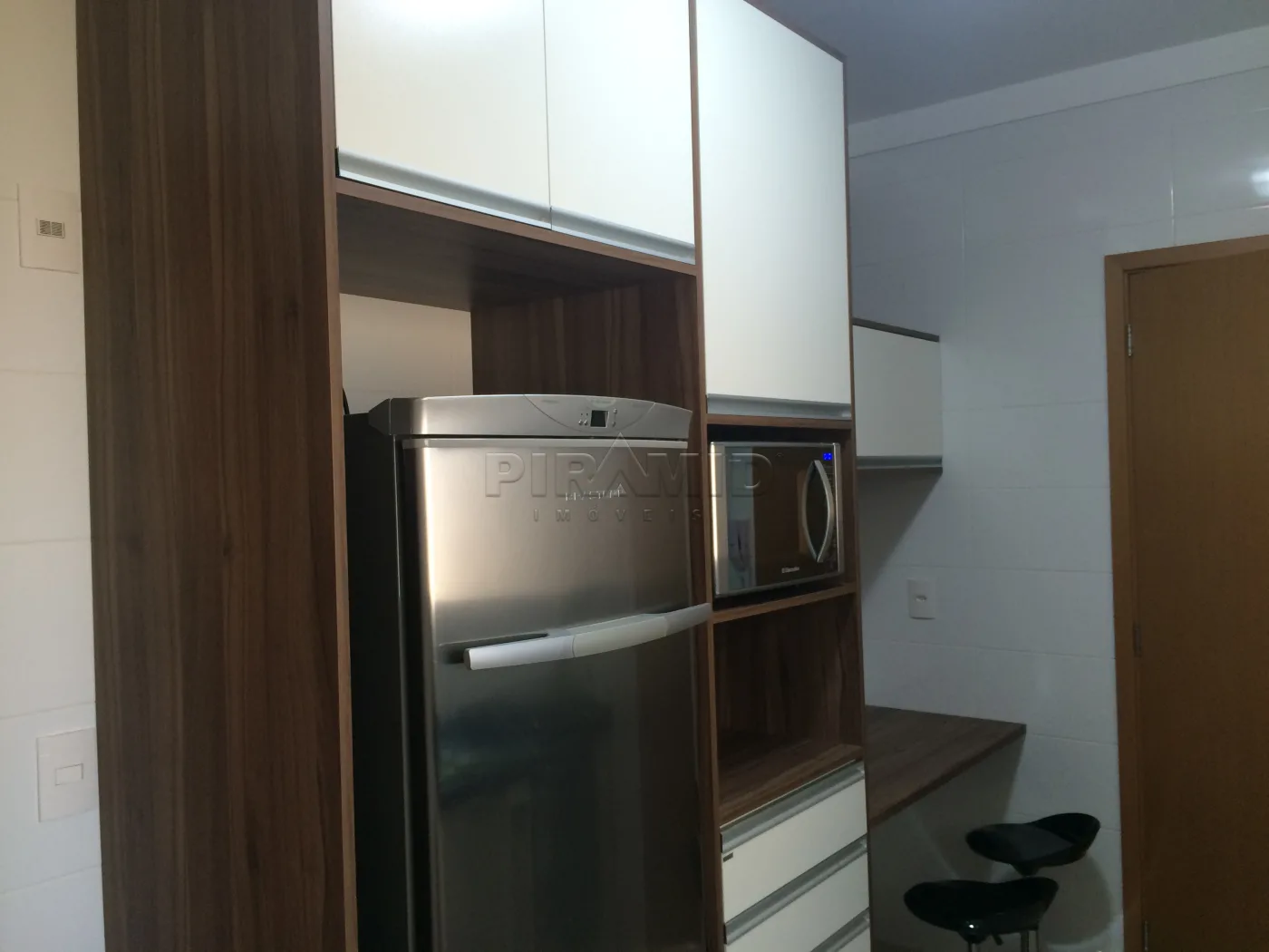 Alugar Apartamento / Padr&atilde;o em Ribeir&atilde;o Preto R$ 4.300,00 - Foto 15