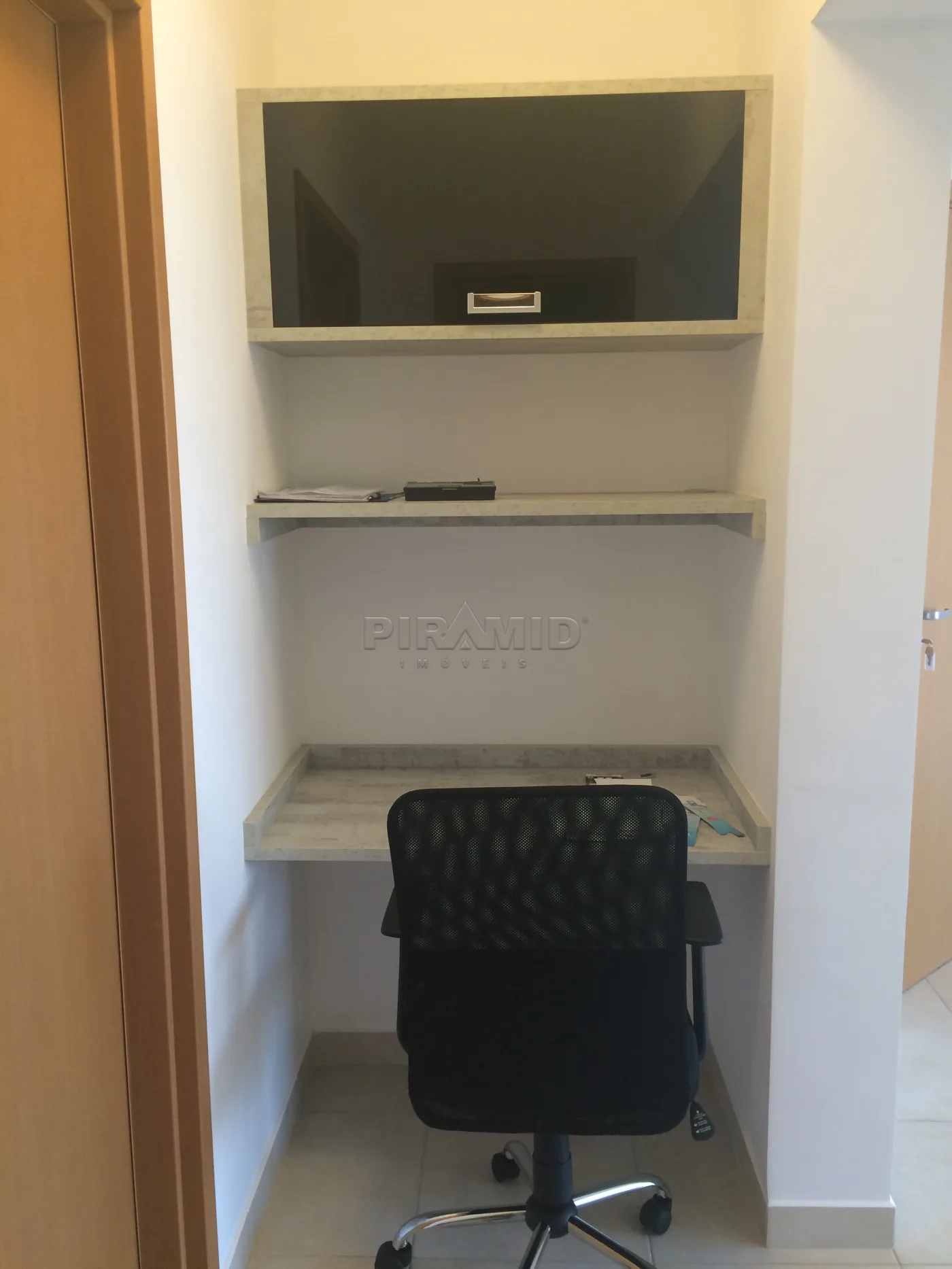 Alugar Apartamento / Padr&atilde;o em Ribeir&atilde;o Preto R$ 4.300,00 - Foto 5