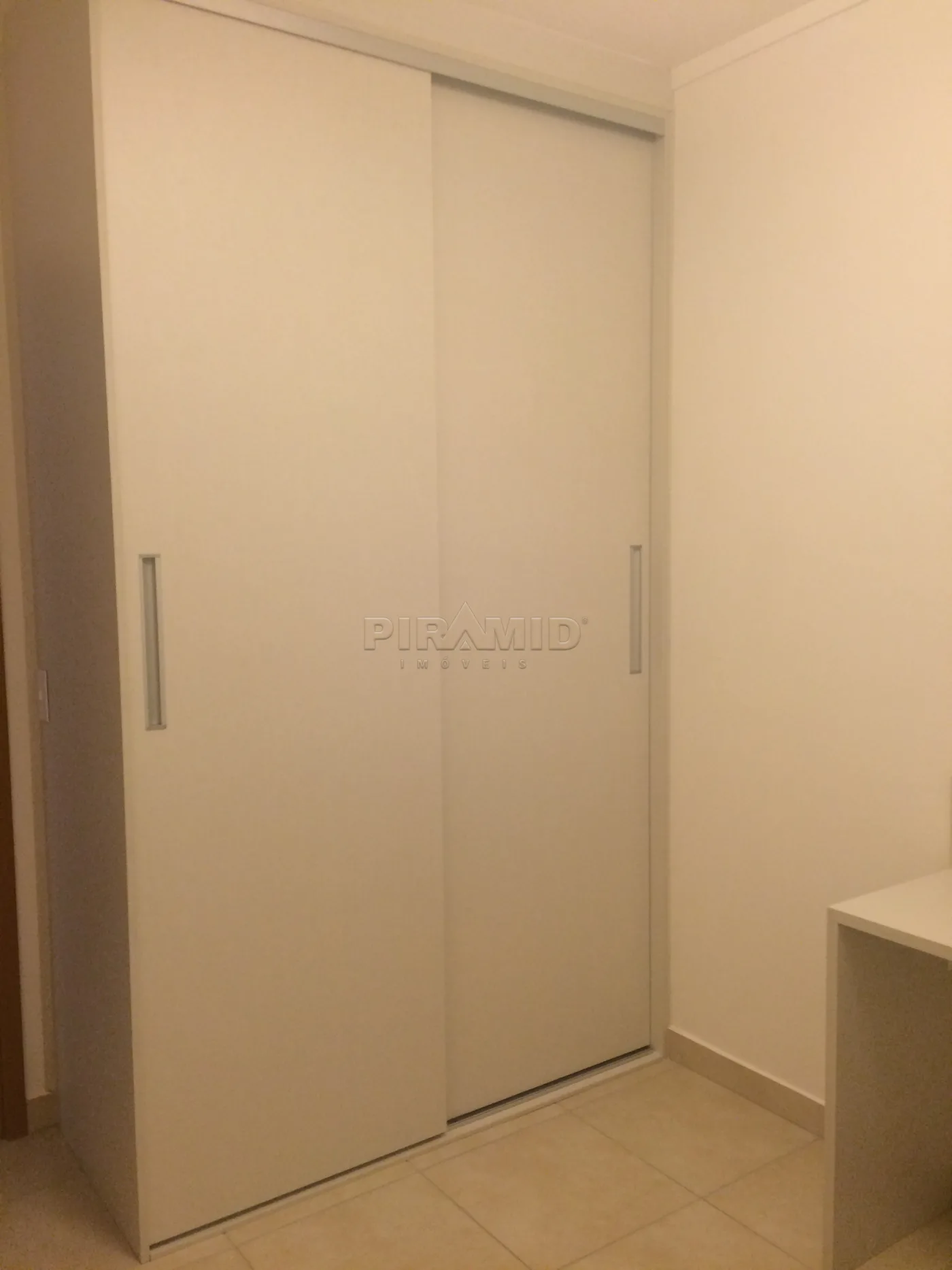 Alugar Apartamento / Padr&atilde;o em Ribeir&atilde;o Preto R$ 4.300,00 - Foto 10