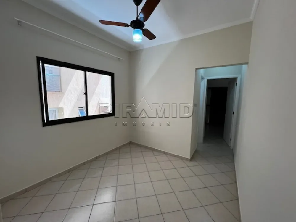 Alugar Apartamento / Padr&atilde;o em Ribeir&atilde;o Preto R$ 1.300,00 - Foto 1