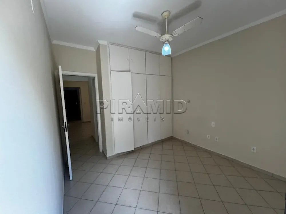 Alugar Apartamento / Padr&atilde;o em Ribeir&atilde;o Preto R$ 1.300,00 - Foto 3
