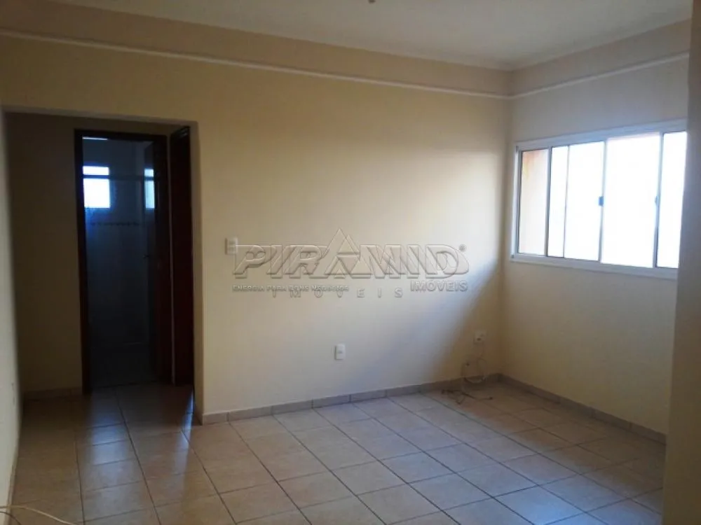 Alugar Apartamento / Padr&atilde;o em Ribeir&atilde;o Preto R$ 700,00 - Foto 1